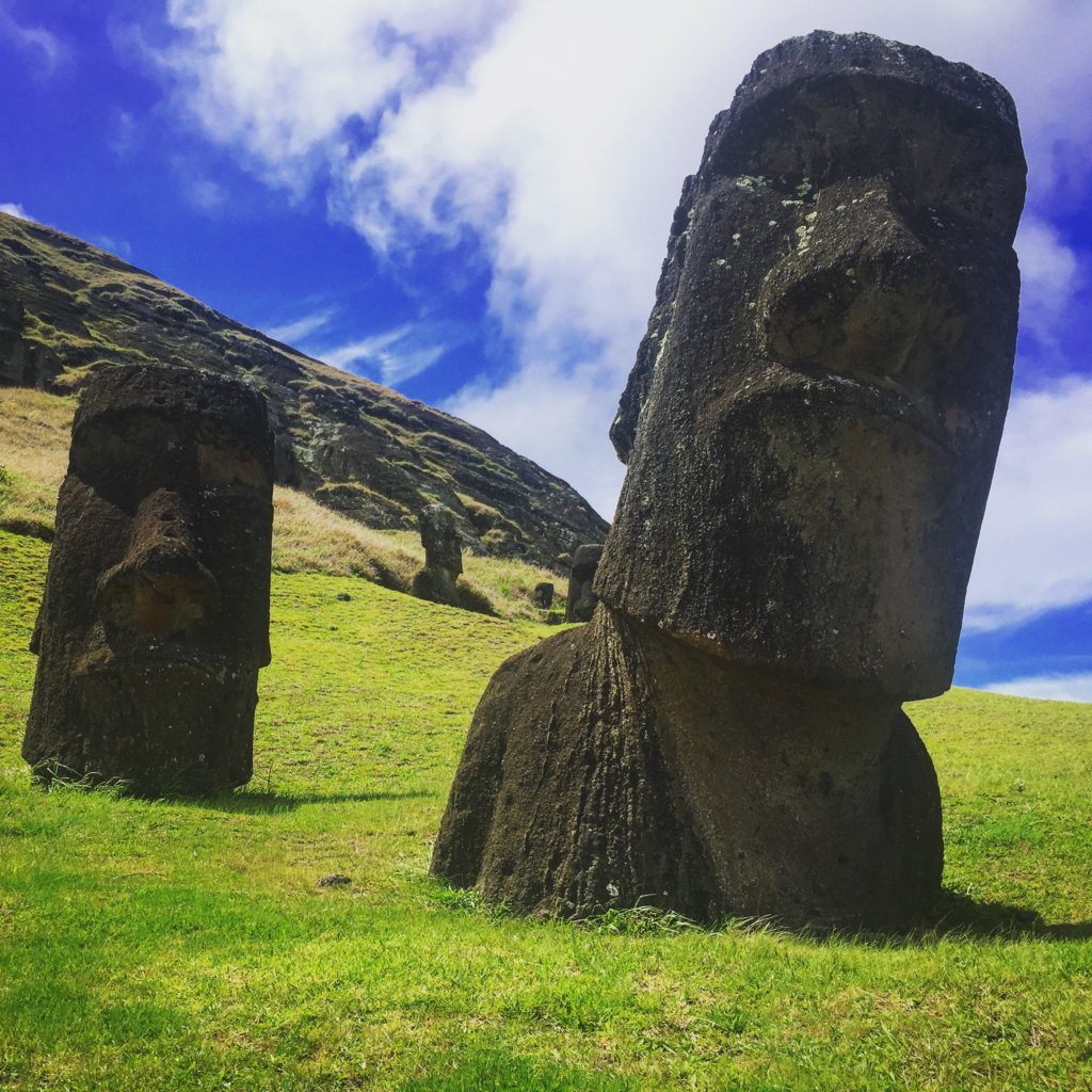 Rano Raraku Easter Island isla de pascua