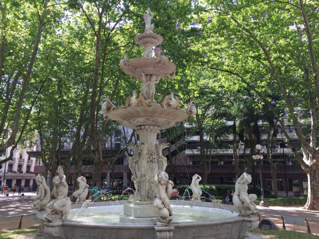 Fountain in Plaza Constitución (Plaza Matriz) Montevideo