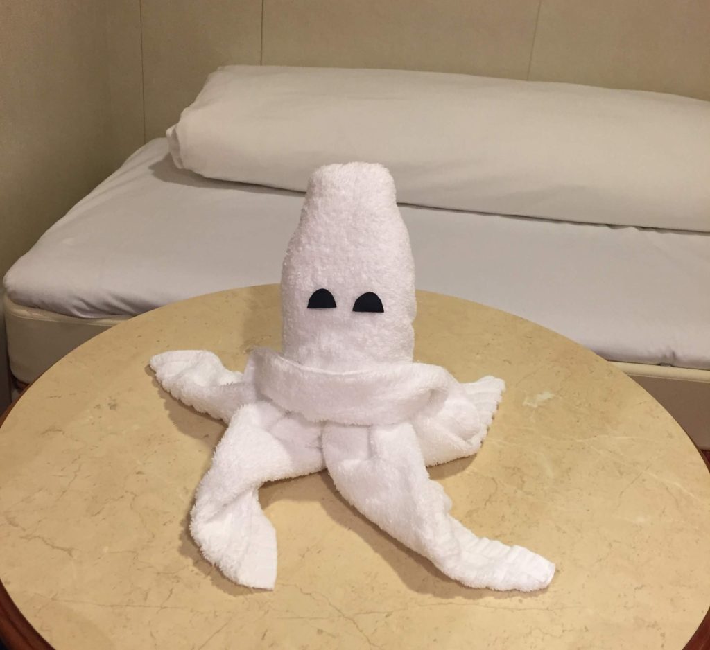 Octopus Towel Arrangement