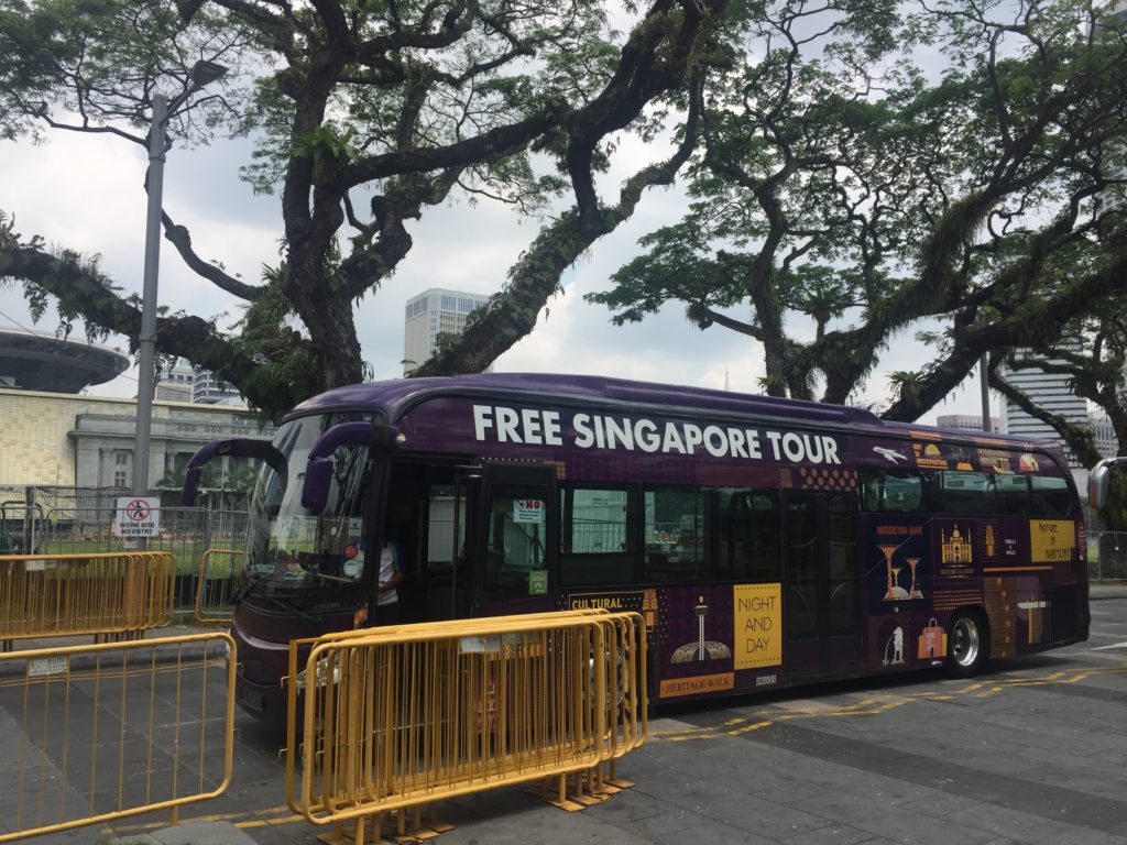 Free Singapore Tour Bus